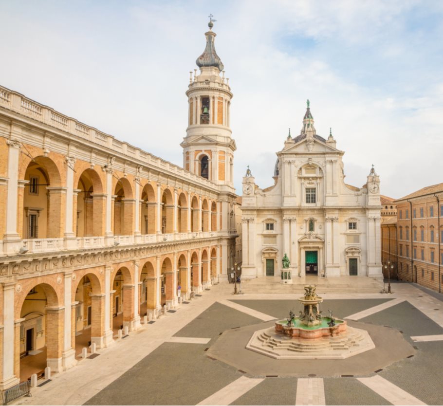 Ακτοπλοϊκά Για Ανκόνα