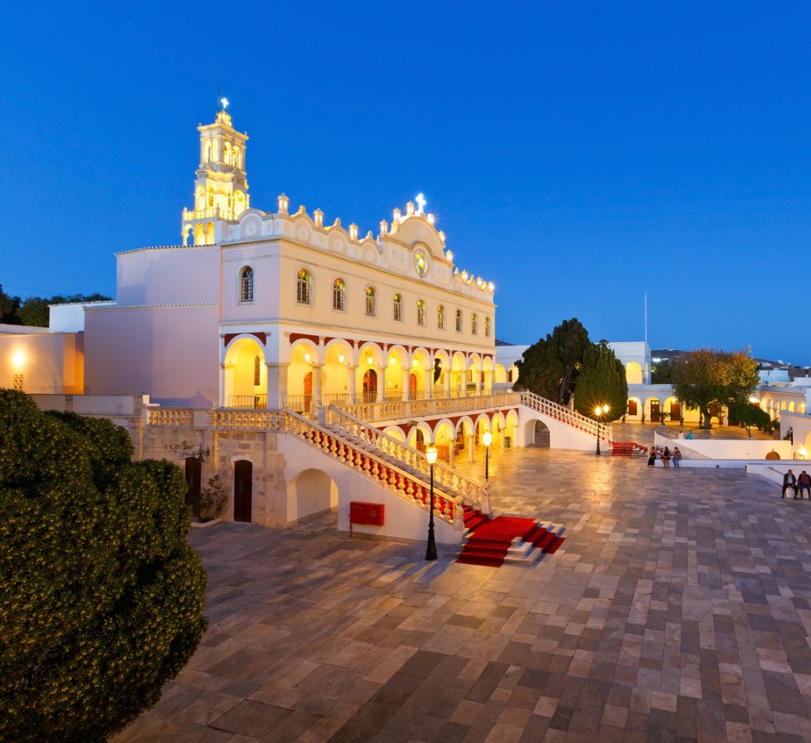 Ακτοπλοϊκά Για Τήνο