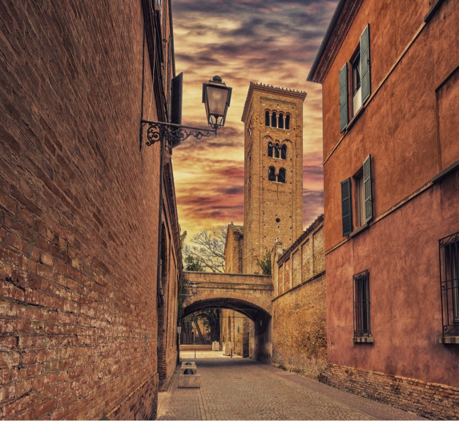 Ακτοπλοϊκά Για Ραβέννα